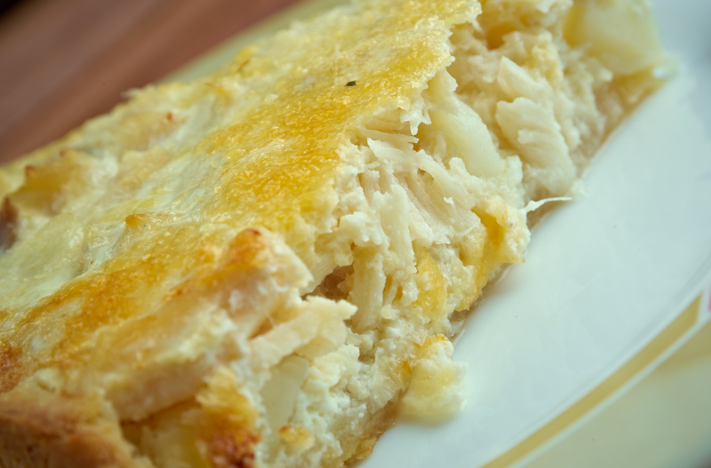 Receita de empadão de bacalhau é perfeita para um almoço especial confira