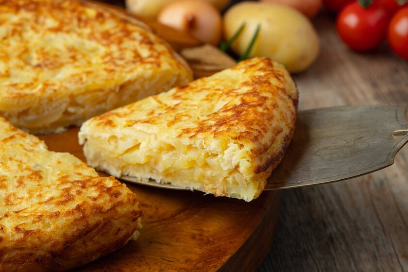 Tortilla de arroz é deliciosa e fácil de fazer confira o passo a passo