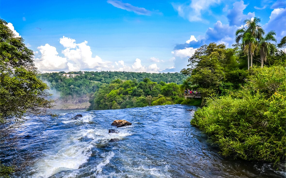 Para se refrescar 8 cachoeiras em São Paulo que você precisa conhecer