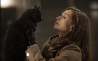 Elle – Isabelle Huppert brilha em novo suspense do diretor de “Instinto Selvagem”