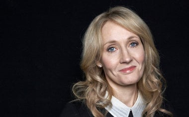 J. K. Rowling planeja cinco filmes de "Animais Fantásticos e Onde Habitam" 