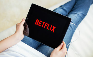 Netflix libera função para download de filmes e séries no Brasil