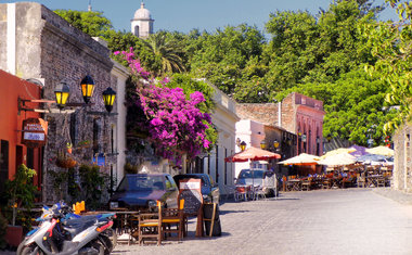 Conheça Colonia del Sacramento, a Paraty do Rio da Prata 