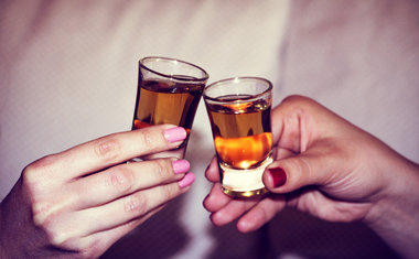 10 tipos de shots para beber com os amigos