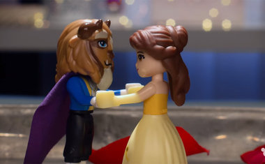 Fofo! Disney e LEGO lançam curta para divulgar "A Bela e a Fera" 