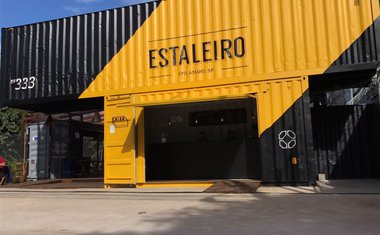 Shopping de Santo Amaro inaugura bar instalado em contêiner