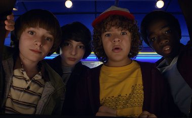 Netflix divulga trailer inédito da segunda temporada de "Stranger Things"