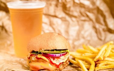 Burger Joint dá chopp grátis para clientes até domingo