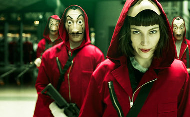 Segunda parte de 'La Casa de Papel' já está na Netflix; veja 5 motivos para assistir ao thriller 