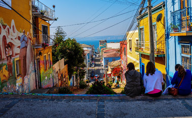 Conheça Valparaiso, uma das cidades mais charmosas do Chile