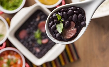 10 dicas para fazer a feijoada perfeita