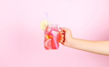 Como fazer uma deliciosa e refrescante Pink Lemonade