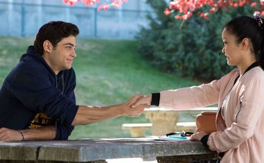 6 filmes e séries com o ator Noah Centineo que você precisa assistir