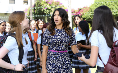 10 motivos para ver a série 'Jane the Virgin'