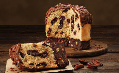 Outback lança panettone com o clássico brownie do restaurante para o Natal