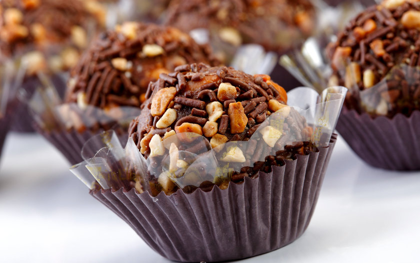 Brigadeiro de chocolate e amêndoa