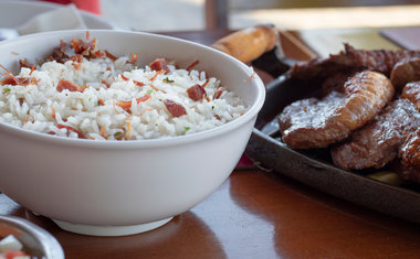 Como fazer um delicioso arroz carreteiro em casa