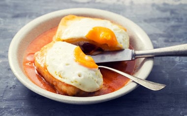 Como fazer Francesinha, sanduíche típico de Portugal