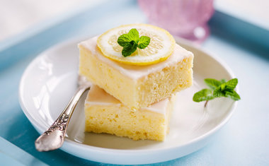 Bolo de limão é opção deliciosa para o lanche da tarde; confira o passo a passo!