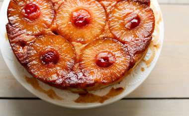 Receita: aprenda a fazer um delicioso bolo de abacaxi 