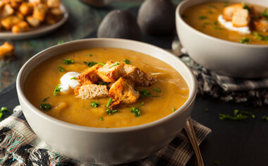 Receita de sopa de abóbora e alho-poró é simples e prática e fazer; veja o passo a passo!