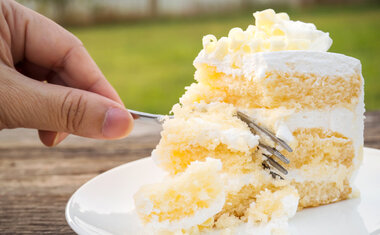 Bolo de Leite Ninho é opção deliciosa de sobremesa; confira a receita!