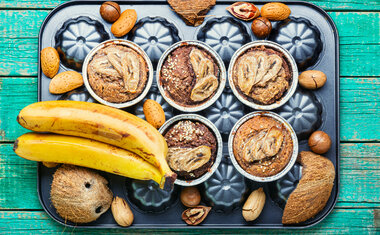 Receita de muffin de banana e coco é simples de fazer e fica uma delícia; veja o passo a passo!