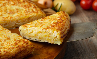 Tortilla de arroz é deliciosa e fácil de fazer; confira o passo a passo da receita!