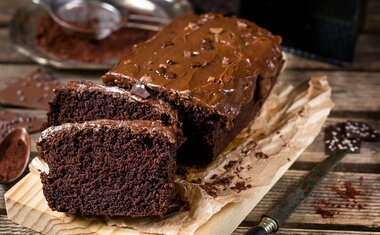 Receita: aprenda a fazer um delicioso bolo de chocolate vegano