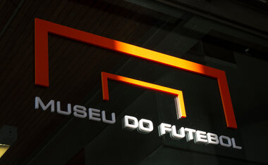 Programação de agosto do Museu do Futebol tem encontro de colecionadores, interação educativa e evento de arte; saiba tudo!