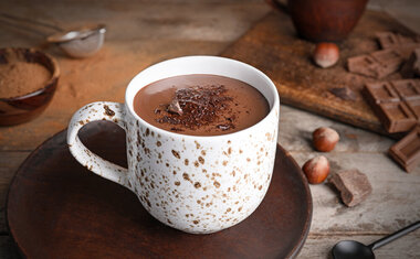 Receita: Chocolate Quente Cremoso com Leite Condensado