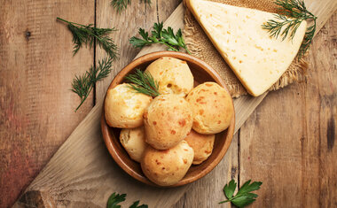 Receita: Pão de Queijo no Liquidificador fofinho e fácil de fazer!