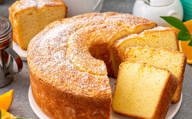 Receita: Bolo de Laranja com Casca simples e fofinho!