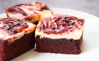 Receita: Brownie Red Velvet com Cream Cheese