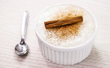 Receita: Arroz Doce com Leite de Coco simples, cremoso e delicioso!