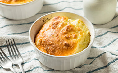 Receita de suflê de queijo é deliciosa e simples de fazer; confira!