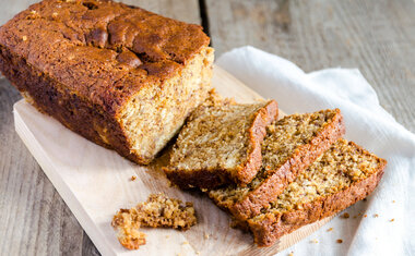 Receita: Bolo de Maçã com Aveia e Canela