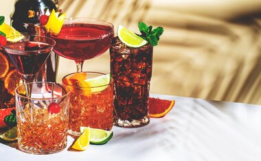 Confira 7 drinks deliciosos para animar o rolê com os amigos