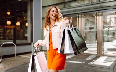 Imagem de destaque para 2 regiões de São Paulo para fazer compras gastando pouco