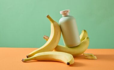 Água da banana é bom para as plantas? Descubra a verdade sobre o truque que viralizou nas redes sociais