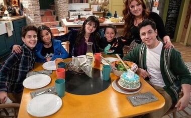 'Feiticeiros de Waverly Place' estreia nesta sexta-feira (20); veja onde assistir