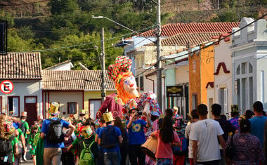 Estes são os 12 melhores destinos para curtir o Carnaval 2025 no Brasil