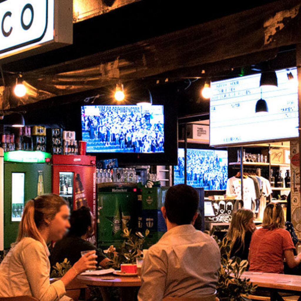 Melhores bares para um happy-hour completo na Urca