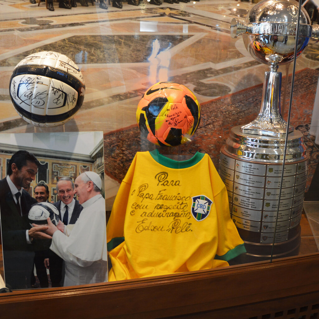 São Paulo para crianças - Bora torcer com a galera? Museu do Futebol vai  transmitir os jogos do Brasil ao vivo e de graça