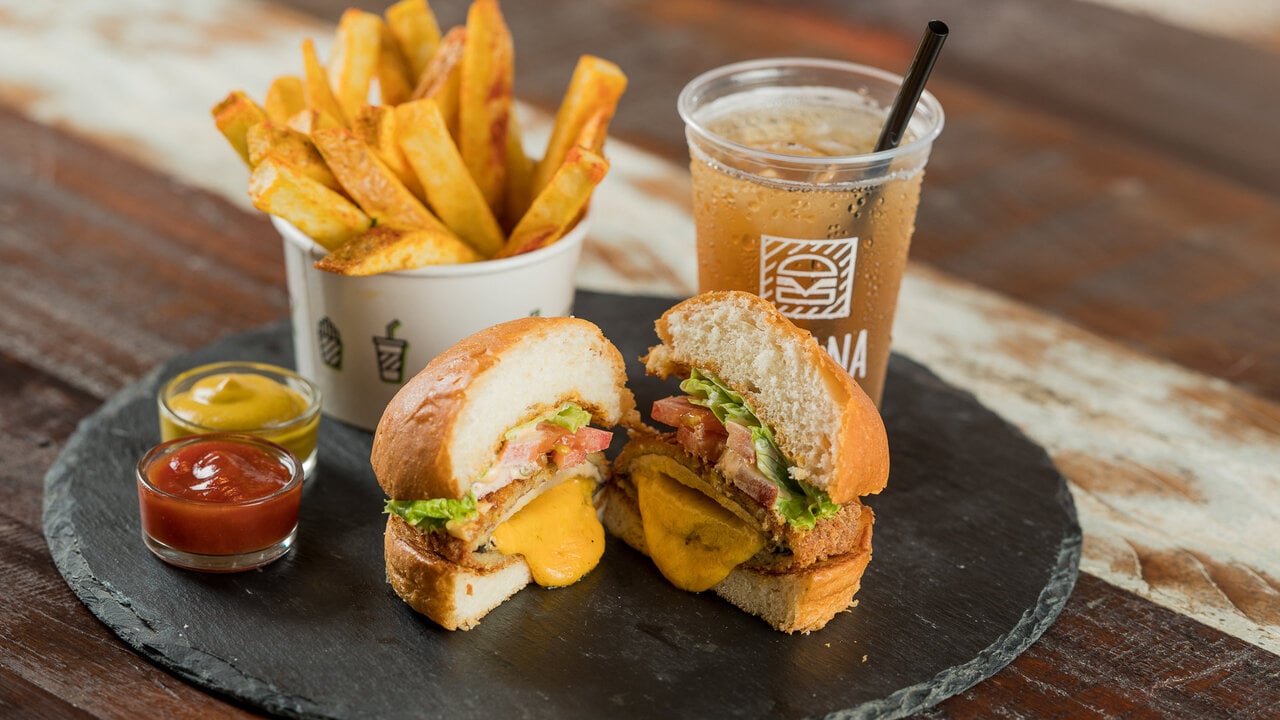 Hamburgueria Planalto - Boa Noite Galerinha Bora pedir um hamburguer  artesanal topzera no conforto da sua casa .