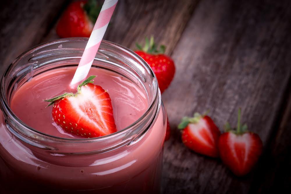 15 receitas de smoothies saudáveis para fazer em casa