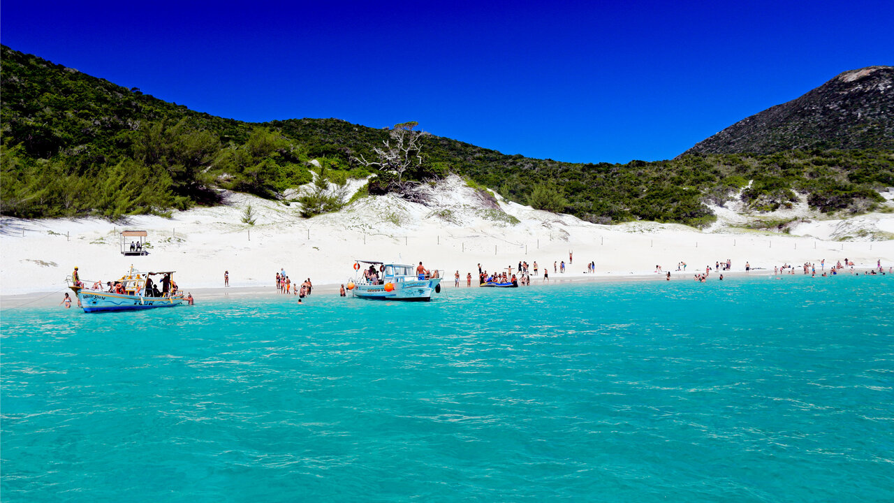 5 lugares no Brasil para nadar em águas abertas