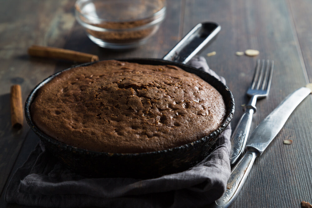 Receita: bolo de chocolate de frigideira pronto em 10 minutos!