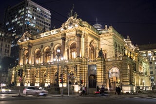 Na Cidade: Theatro Municipal de São Paulo completa 106 anos; saiba mais sobre um dos cartões postais da cidade