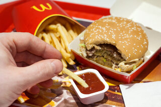 Restaurantes: McDonald’s apresenta a promoção McNight para os comilões da madrugada; saiba mais!